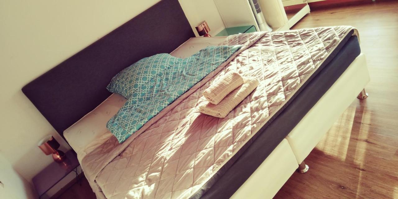 Bames Badurach Metzingen Stuttgart Daire Bad Urach Dış mekan fotoğraf